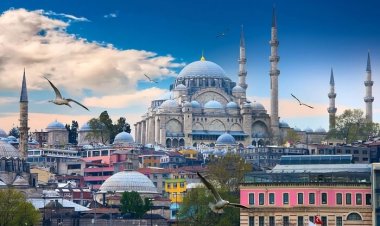 تركيا تنفي تسليم ذخائر عنقودية لأوكرانيا بالمعلومات المضللة