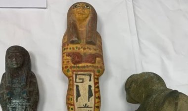 إحباط محاولة تهريب 3 تماثيل أثرية  في مطار القاهرة