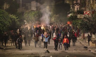 في عيد الثورة| احتجاجات تجوب العاصمة التونسية