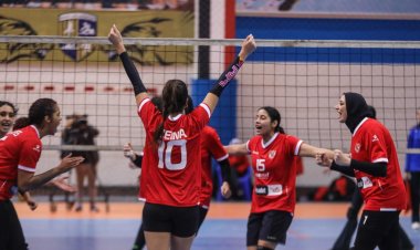 «سيدات طائرة الأهلي» يتوج ببطولة كأس السوبر