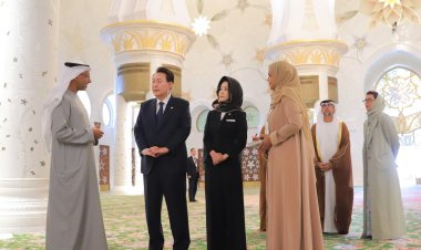 رئيس جمهورية كوريا يزور جامع الشيخ زايد الكبير في أبوظبي