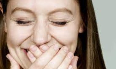 أقل عرضة للأمراض..  تعرّف على فوائد الابتسامة