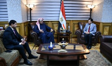 وزير الرياضة يلتقي رئيس الاتحاد العربي والقطري الرياضي للشرطة والعربي للجودو