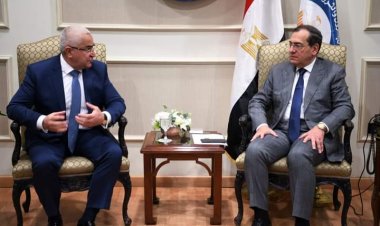 وزير البترول يبحث الفرص الاستثمارية في مجال البترول والغاز مع أذربيجان    