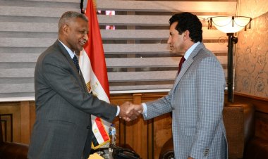وزير الشباب والرياضة يبحث التعاون الثنائي مع مسئولي منظمة الفاو في مصر
