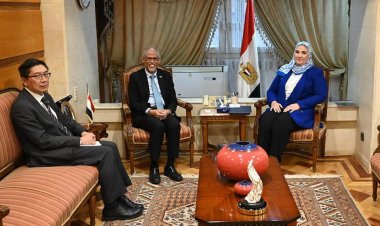 القباج تستقبل وزير التنمية الاجتماعية والأسرة بجمهورية سنغافورة