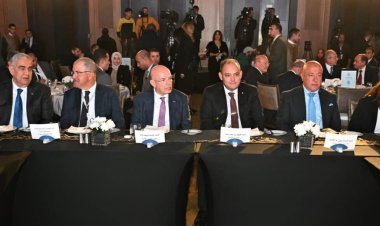 وزير الصناعة: نسعى لتعزيز الشراكة مع القطاع الخاص للوصول بالصادرات إلى 100 مليار دولار