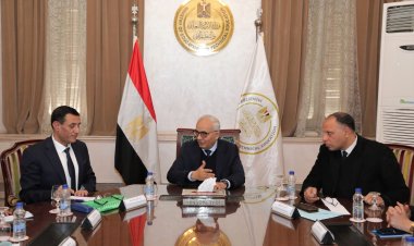 وزير التعليم: «الأمية» قضية مجتمعية .. وحلها يتم بمشاركة جميع الجهود