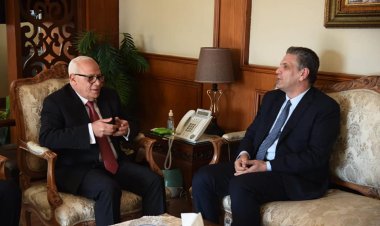 عادل الغضبان يستقبل رئيس فرع الأكاديمية البحرية ببورسعيد الجديد