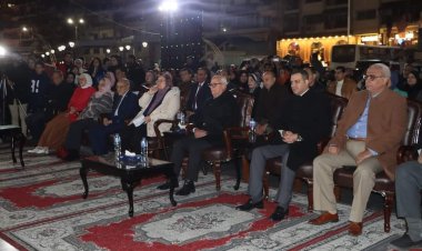 محافظ بورسعيد  يشهد احتفال مديرية التعليم بمركب المكتبة العائمة