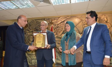 نقابة الصحفيين تُكرم لجنة تحكيم جوائز الصحافة المصرية