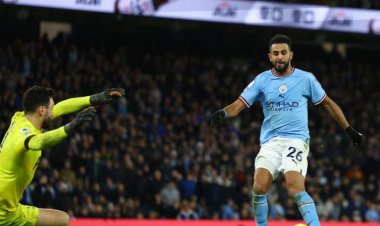 مانشستر سيتي يقلب تأخره أمام توتنهام إلى فوز كبير في قمة البريميرليج