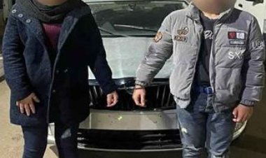 القبض على مسجل خطر وصديقته سرقا سيارة وهاتف مواطن بالمقطم