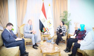 وزيرة البيئة تناقش مع سفير بيلاروسيا تعزيز التعاون الثنائي في مجال الاستثمار البيئ