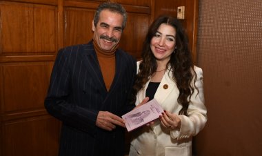 دينا شرف الدين تحتفل بكتابها «كلمات في زمن الأي كلام» في نادي طلعت حرب