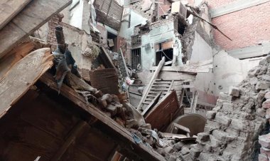 إنهيار عقار مكون من طابقين في إمبابة