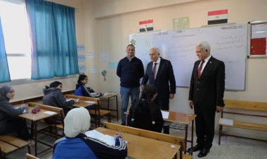وزير التربية والتعليم يتفقد امتحانات الشهادة الإعدادية والأول الثانوي بالقاهرة الجديدة