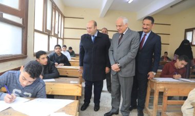 محافظ الجيزة يتفقد لجان امتحانات الشهادة الإعدادية بأبو النمرس والحوامدية