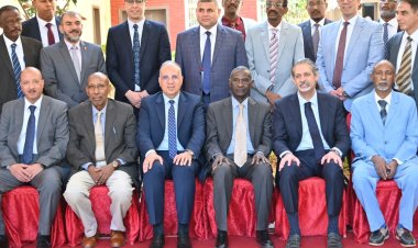 وزير الري يصل إلى السودان في زيارة رسمية لمدة يومين