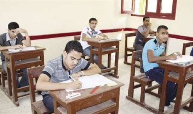 ضبط طالب أثناء تأديته امتحانات الإعدادية بدلًا من والده بالدقهلية