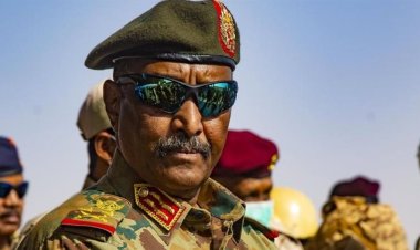 البرهان: الجيش السوداني لن يترك السلاح إلا بعد القضاء على المتمردين