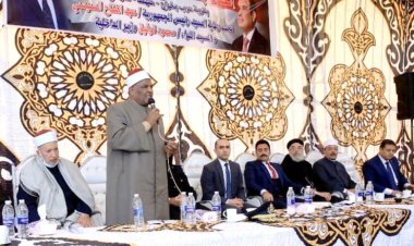 وكيل الأزهر الأسبق ينهي خصومة ثأرية في سوهاج