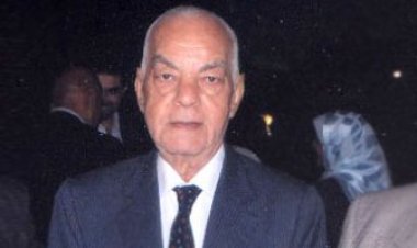 سر غرام المصريين بوزير الداخلية الراحل أحمد رشدي «قاهر المخدرات»