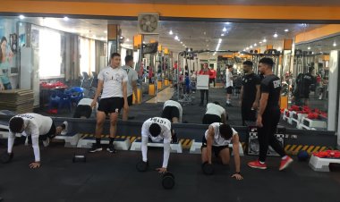 تدريبات بدنية صباحية لمنتخب الشباب | صور