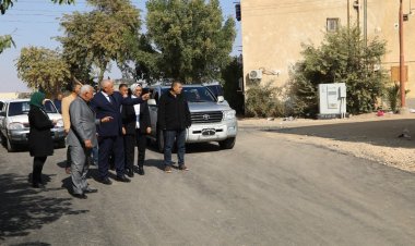 الزملوط يتابع أعمال رفع كفاءة الطرق الداخلية.... وتطوير فندق الخارجة