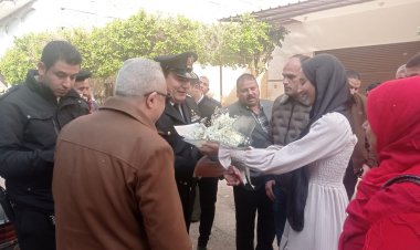 أعضاء برلمان الشباب والشيوخ بمدينة القنايات يقدمون التهنئة بمناسبة العيد الـ ٧١ للشرطة