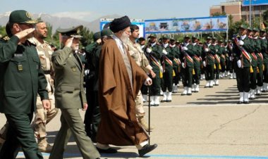 إيران: الحرس الثوري أحبط استراتيجيات الهيمنة الأمريكية في المنطقة