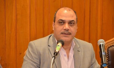 «الباز» يهاجم أحمد فؤاد نجم مجددًا: دخل السجن بعد قضية «تزوير» وخان «الشيخ إمام»