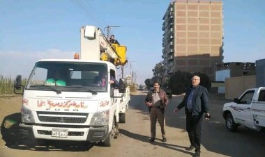 إنارة الطريق الزراعى القديم في بنها .. وإزالة 40 طن قمامة ومخلفات بكفر الجزار