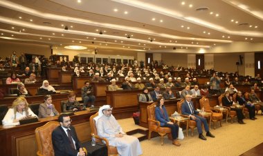 وزيرا الثقافة والأوقاف يشهدان انطلاق مؤتمر الترجمة عن العربية