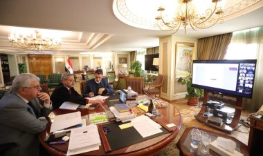 وزير التعليم العالي يرأس اجتماع مجلس إدارة المعهد القومي للبحوث الفلكية والجيوفيزيقية