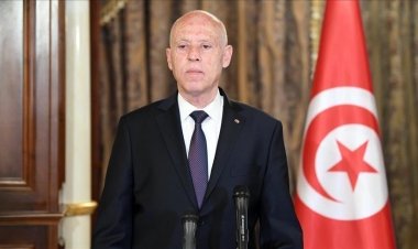 الرئيس التونسي يرد على الانتقادات بشأن ضعف الإقبال على الانتخابات