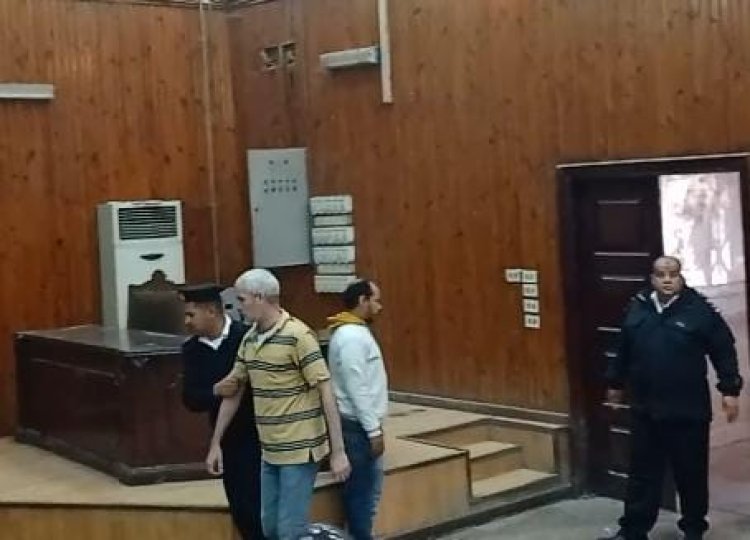 المحكمة تقضى بإعدام مرتكب «مذبحة الريف الأوروبي»
