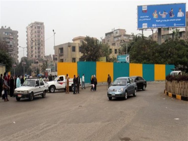 غلق منزل شارع السودان لاستكمال تنفيذ مشروع محور الفريق كمال عامر بالجيزة
