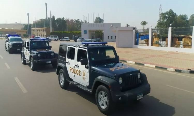 دورية أمنية تنقذ سيدة من السرقة داخل منزلها في عابدين