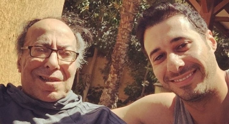 أحمد السعدني يهاجم خالد علي بسبب نشره شائعة وفاة والده «صلاح السعدني»