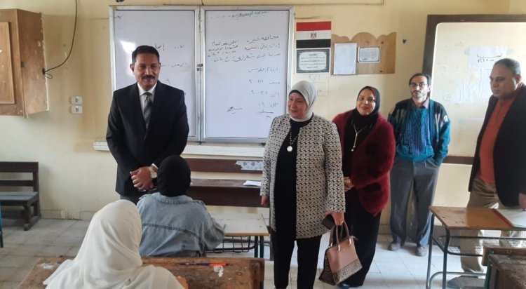 وكيل وزارة  التعليم يتفقد لجان مدارس إدارتي جنوب الجيزة والدقي التعليمية