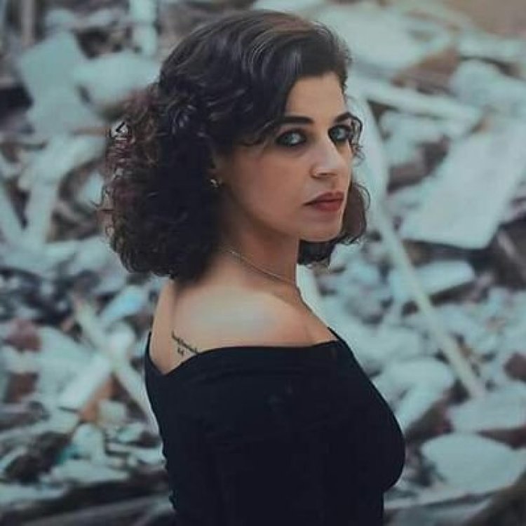 «ولا في الأحلام» مسرحية موسيقية تجمع منى هلا وزهرة رامي