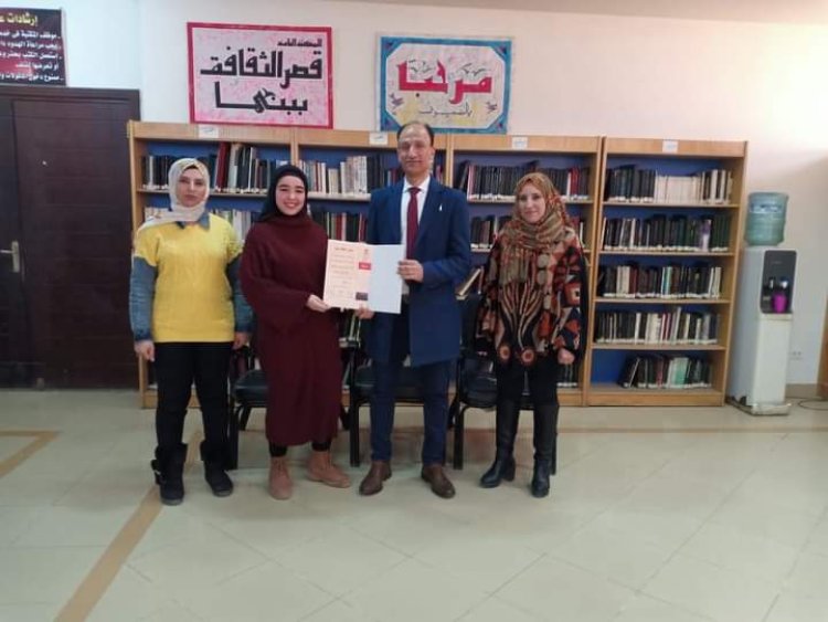تكريم طلاب قسم المكتبات والمعلومات بقصر ثقافة بنها 