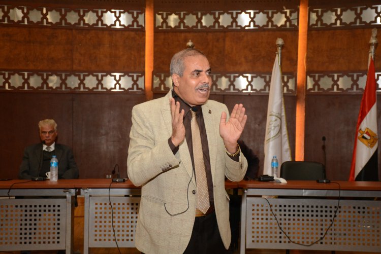 رئيس المنظمة العالمية لخريجي الأزهر: «إتقان اللغة العربية وسيلة لنشر وسطية الإسلام»