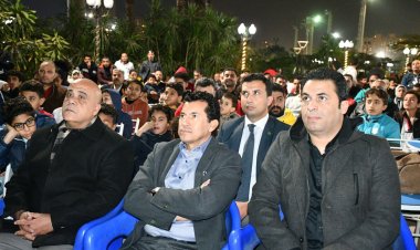 وزير الرياضة يتابع مباراة الأهلى أمام بطل أمريكا بكأس العالم للأندية