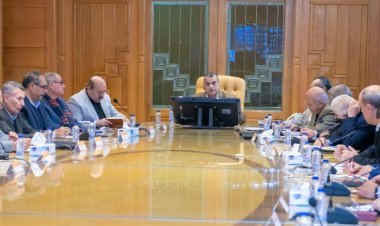 وزير الدولة للإنتاج الحربي يجتمع مع رؤساء مجالس الإدارات لمتابعة المشروعات الجاري تنفيذها