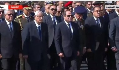 بحضور الرئيس السيسي.. جنازة عسكرية مهيبة للراحل شريف إسماعيل