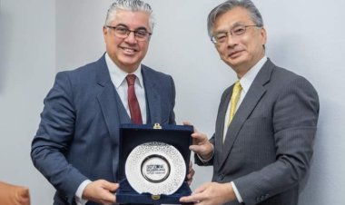 رئيس «اقتصادية القناة» يستعرض مع سفير اليابان تحضيرات جولته الترويجية في طوكيو