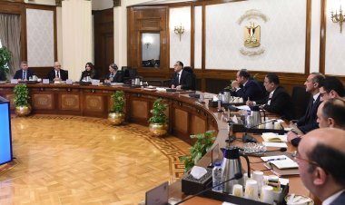 رئيس الوزراء: مستعدون للموافقة على قرارات من شأنها تذليل التحديات أمام الصناعة