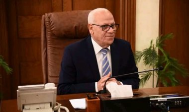 محافظ بورسعيد يصدق على صرف بدل المنطقة الحرة للعاملين بالجهات و المؤسسات الحكومية